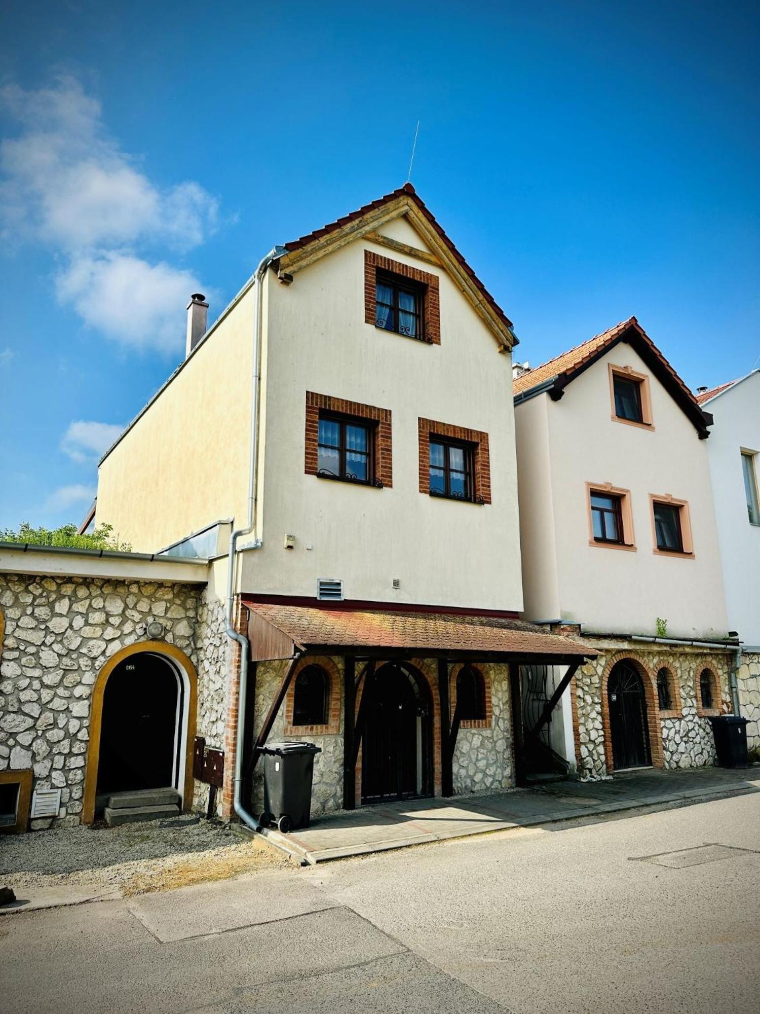 Chata Odeta Valtice Kültér fotó